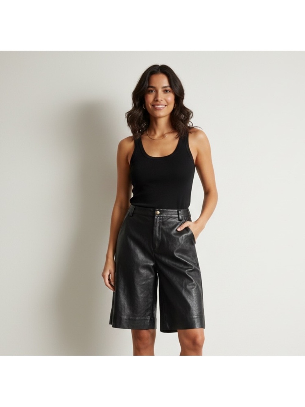 Moodie Sz S Vegan Leather Black Bermuda Shorts